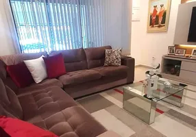 Foto 1 de Casa com 3 Quartos à venda, 196m² em Jardim Pilar, Santo André