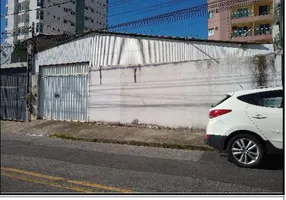Foto 1 de Galpão/Depósito/Armazém à venda, 324m² em Riviera Fluminense, Macaé
