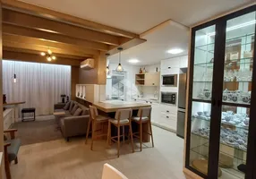 Foto 1 de Apartamento com 3 Quartos à venda, 97m² em Itaguaçu, Florianópolis