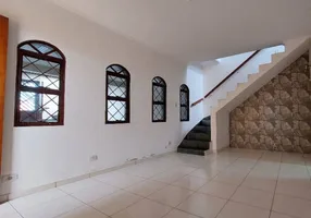 Foto 1 de Sobrado com 3 Quartos à venda, 213m² em Vila Humaita, Santo André