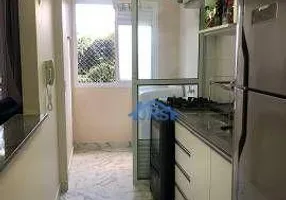 Foto 1 de Apartamento com 2 Quartos à venda, 46m² em Jardim Marilu, Carapicuíba