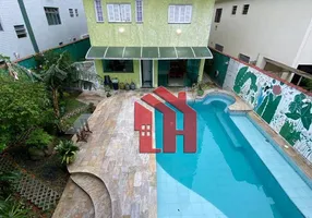 Foto 1 de Sobrado com 3 Quartos à venda, 240m² em Aparecida, Santos