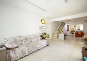 Foto 1 de Casa com 4 Quartos à venda, 210m² em São Francisco, Curitiba