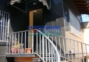 Foto 1 de Sobrado com 4 Quartos para alugar, 260m² em Vila Brasílio Machado, São Paulo