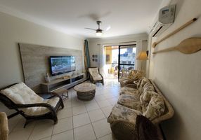 Foto 1 de Apartamento com 3 Quartos para alugar, 96m² em Bombas, Bombinhas