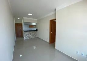 Foto 1 de Apartamento com 2 Quartos para alugar, 70m² em Santa Mônica, Uberlândia