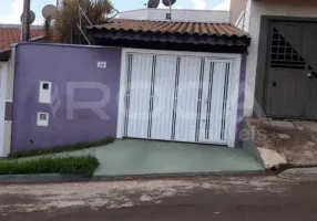 Foto 1 de Casa com 2 Quartos à venda, 120m² em Jardim Medeiros, São Carlos