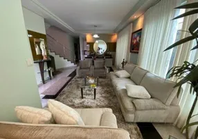 Foto 1 de Casa com 3 Quartos à venda, 156m² em Indaiá, Caraguatatuba