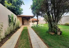 Foto 1 de Casa com 2 Quartos à venda, 138m² em Jardim Floridiana, Rio Claro