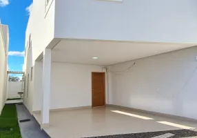 Foto 1 de Casa com 3 Quartos à venda, 146m² em Setor Faiçalville, Goiânia