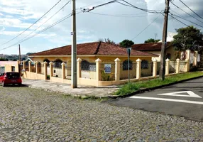 Foto 1 de Casa com 3 Quartos à venda, 495m² em Órfãs, Ponta Grossa