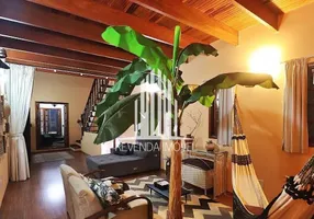 Foto 1 de Sobrado com 3 Quartos à venda, 360m² em Vila Floresta, Santo André