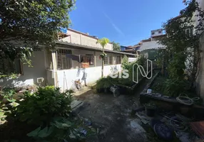 Foto 1 de Casa com 3 Quartos à venda, 360m² em Vila Pérola, Contagem