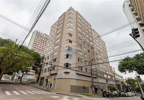 Foto 1 de Apartamento com 4 Quartos à venda, 142m² em Centro, Curitiba