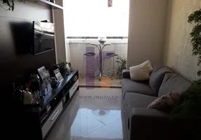 Foto 1 de Apartamento com 3 Quartos à venda, 68m² em Vila Bertioga, São Paulo