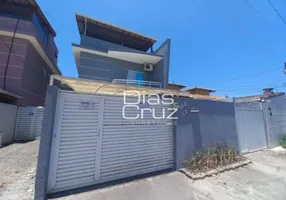 Foto 1 de Casa com 4 Quartos à venda, 120m² em Jardim Mariléa, Rio das Ostras