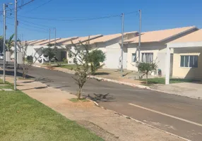 Foto 1 de Casa com 3 Quartos à venda, 75m² em Jardim Guanabara, Goiânia