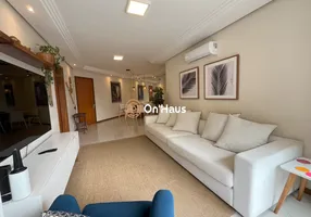 Foto 1 de Apartamento com 4 Quartos à venda, 132m² em Agronômica, Florianópolis
