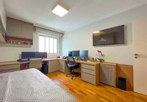 Foto 1 de Apartamento com 3 Quartos à venda, 204m² em Santana, São Paulo