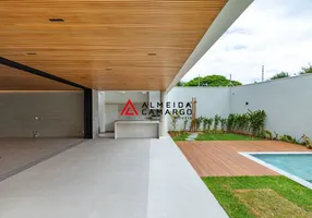 Foto 1 de Casa com 5 Quartos à venda, 588m² em Alto de Pinheiros, São Paulo