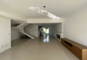 Foto 1 de Casa com 3 Quartos à venda, 169m² em Hípica, Porto Alegre