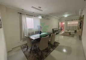 Foto 1 de Sobrado com 3 Quartos à venda, 133m² em Jardim Santa Maria, Jacareí