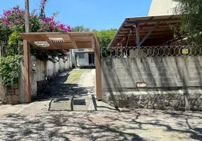 Foto 1 de Lote/Terreno à venda, 330m² em São Sebastião, Porto Alegre