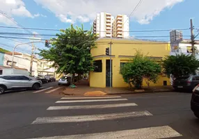 Foto 1 de Casa com 3 Quartos à venda, 160m² em Centro, Ribeirão Preto