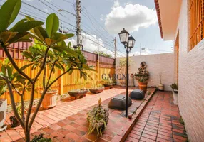 Foto 1 de Casa com 4 Quartos para venda ou aluguel, 352m² em Lapa, São Paulo