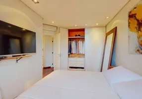 Foto 1 de Apartamento com 3 Quartos à venda, 160m² em Vila Progredior, São Paulo