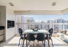 Foto 1 de Apartamento com 2 Quartos para alugar, 111m² em Ponta da Praia, Santos