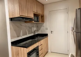 Foto 1 de Apartamento com 1 Quarto para alugar, 26m² em Santana, São Paulo