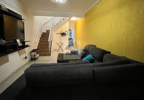 Foto 1 de Casa com 3 Quartos para alugar, 90m² em Jardim Eliane, São Paulo