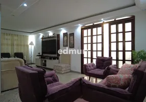 Foto 1 de Sobrado com 3 Quartos à venda, 220m² em Vila Camilopolis, Santo André