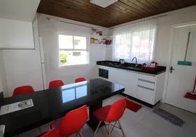 Foto 1 de Casa com 3 Quartos para alugar, 100m² em Armação do Pântano do Sul, Florianópolis