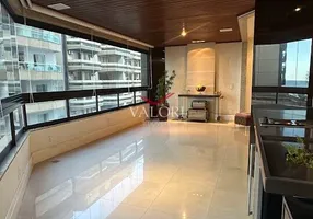 Foto 1 de Apartamento com 4 Quartos para alugar, 257m² em Itapuã, Vila Velha