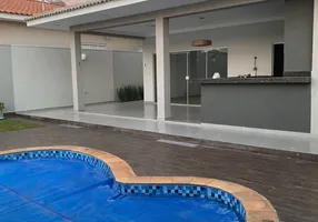 Foto 1 de Sobrado com 3 Quartos à venda, 300m² em Jardim Colonial, Bauru