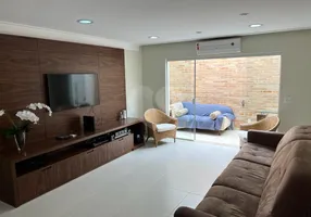 Foto 1 de Casa com 2 Quartos à venda, 161m² em Água Fria, São Paulo