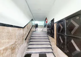 Foto 1 de Apartamento com 2 Quartos para alugar, 64m² em Centro, Niterói