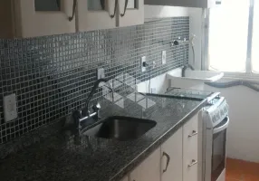 Foto 1 de Apartamento com 3 Quartos à venda, 69m² em Vila Nova, Porto Alegre