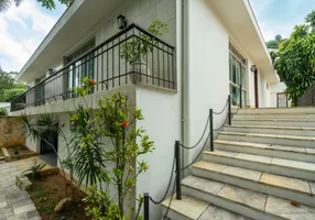 Foto 1 de Casa com 4 Quartos à venda, 665m² em Jardim Marajoara, São Paulo