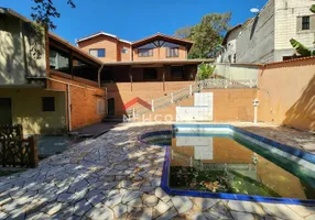 Foto 1 de Casa de Condomínio com 4 Quartos à venda, 400m² em Serra da Cantareira, Mairiporã
