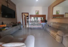 Foto 1 de Sobrado com 3 Quartos à venda, 180m² em Loteamento Residencial Andrade, Pindamonhangaba