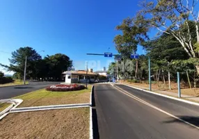 Foto 1 de Casa com 3 Quartos para venda ou aluguel, 200m² em Residencial Samambaia, São Carlos