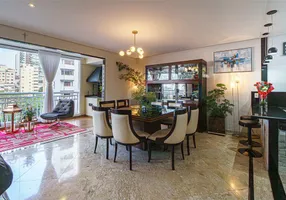 Foto 1 de Apartamento com 4 Quartos à venda, 167m² em Aclimação, São Paulo