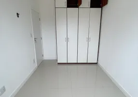 Foto 1 de Apartamento com 2 Quartos para alugar, 70m² em Vila Laura, Salvador