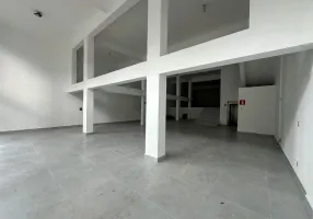 Foto 1 de Ponto Comercial para alugar, 700m² em Floresta, Belo Horizonte