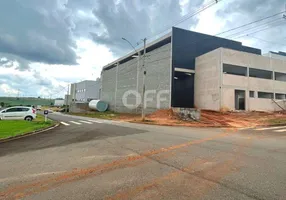 Foto 1 de Galpão/Depósito/Armazém para alugar, 973m² em Loteamento Industrial Veccon Zeta , Sumaré