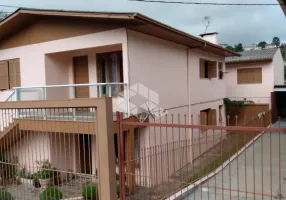 Foto 1 de Casa com 3 Quartos à venda, 184m² em Fenavinho, Bento Gonçalves