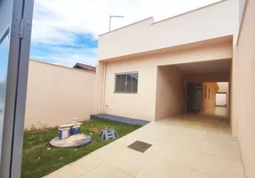 Foto 1 de Casa com 3 Quartos à venda, 180m² em Setor Garavelo, Aparecida de Goiânia